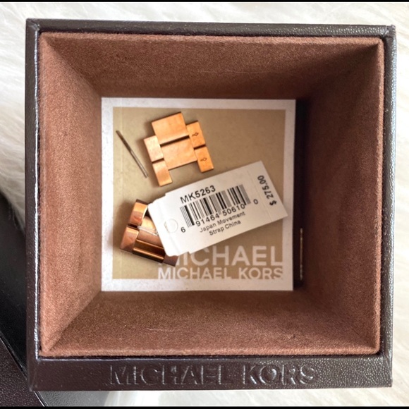 MICHAEL KORS Rose Gold Watch With Diamonds!